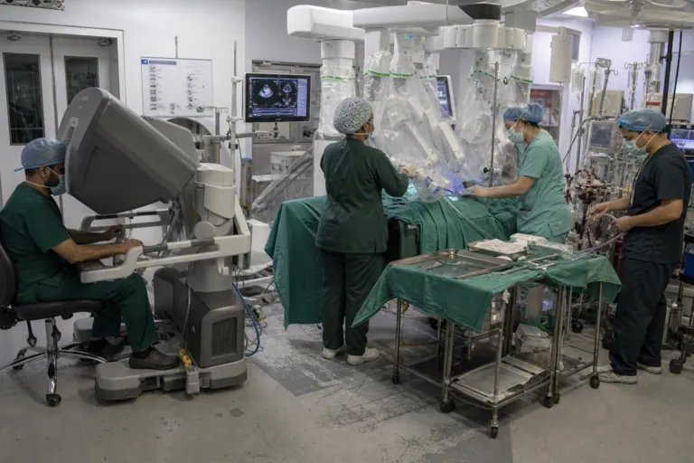 Saudi Cardiology Market Breakthroughs: Robotic Heart Surgery and a Vision 2030-driven Cardiac Strategy